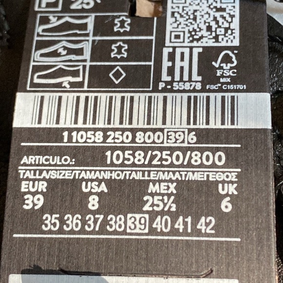 NWT. Massimo Dutti Black Leather Embroidered Cowboy Boots. Size 8. - Picture 6 of 8